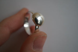 SILVER PETAL - SILVER BLOB RING